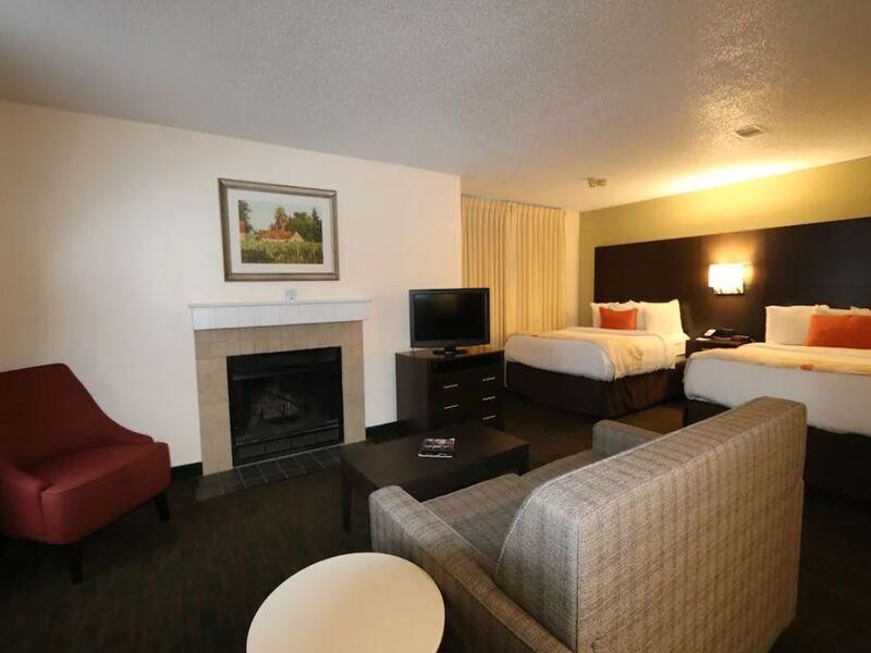 Fairbridge Inn & Suites - Akron Copley Township - West Dış mekan fotoğraf