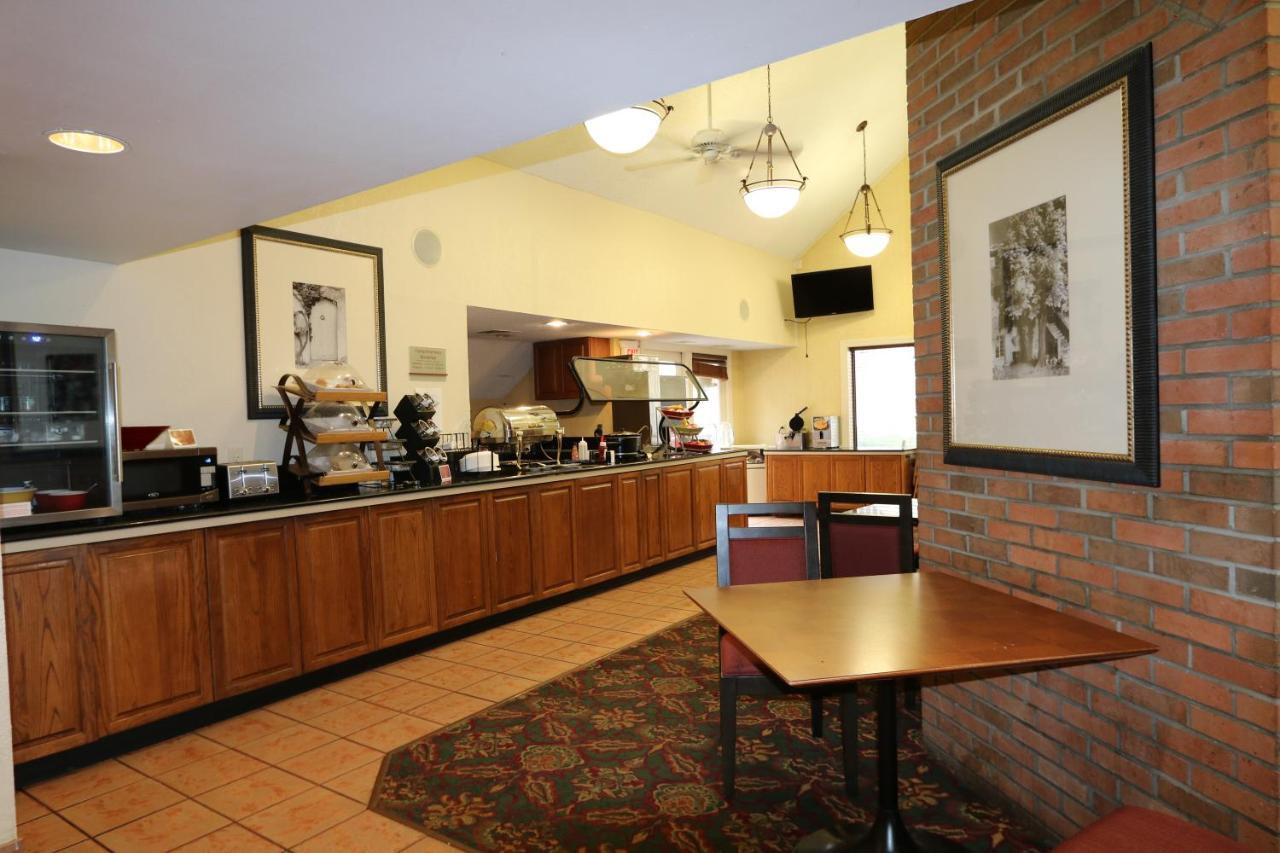Fairbridge Inn & Suites - Akron Copley Township - West Oda fotoğraf