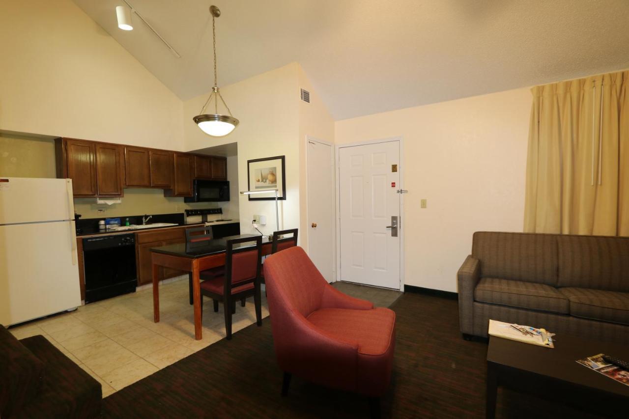 Fairbridge Inn & Suites - Akron Copley Township - West Oda fotoğraf